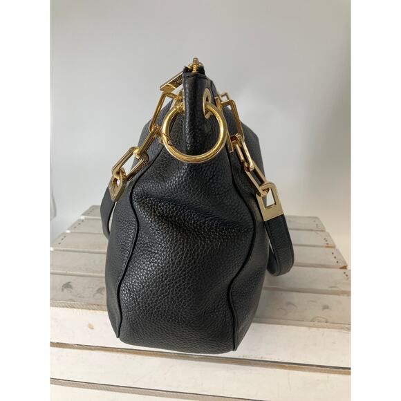 MICHAEL KORS, LARGE BLACK PEBBLED LEATHER HANDBAG - Picture 4 of 16